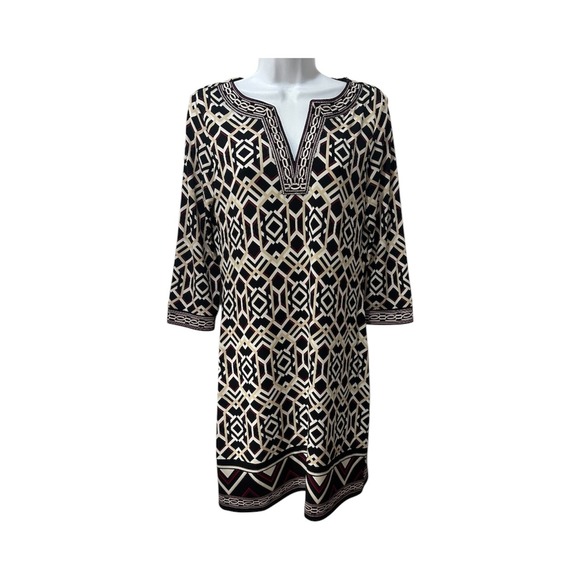White House Black Market Dresses & Skirts - White House Black Market Geometric Print V Neck 3/4 Sleeve Dress Size Small